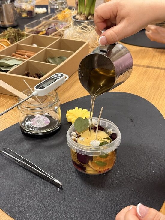 Sojas vaska sveču liešanas darbnīca 24. maijā